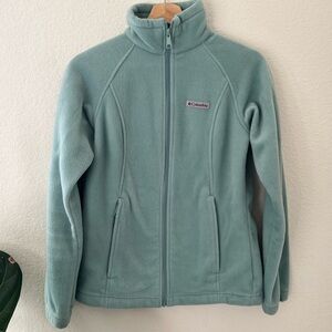Columbia women’s Benton Springs full zip fleece in sea foam green. Size small.